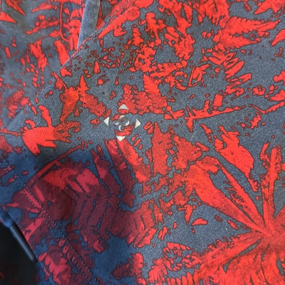 Lululemon- The Short 9 No Liner - Picture 4 of 4